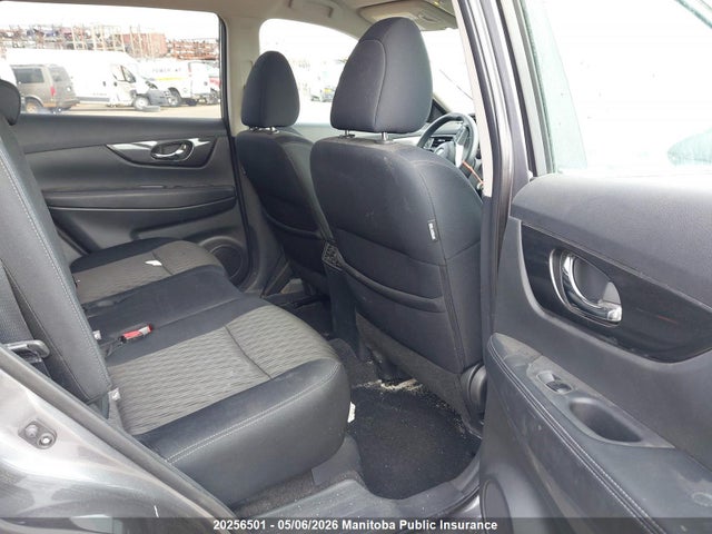5N1AT2MV0HC800302 Nissan ROGUE S