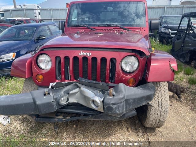 20256548 :رقم المزاد ، 1C4AJWBG8DL604690 vin ، 2013 Jeep Wrangler Sahara مزاد بيع