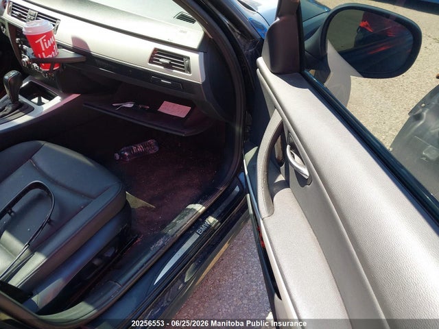 20256553 :رقم المزاد ، WBAPG7C59BA936624 vin ، 2011 Bmw 323i مزاد بيع