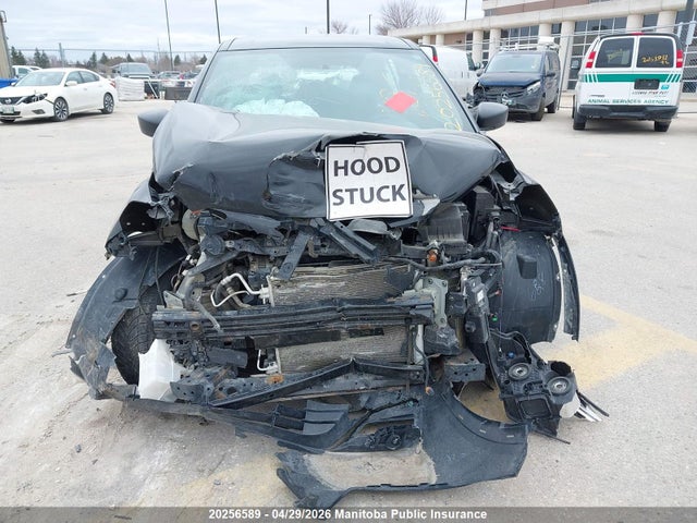 3N1CP5CU4JL521282 Nissan KICKS SV