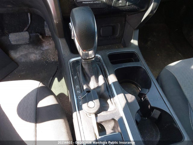 1FMCU9GD3JUA38312 Ford ESCAPE SE