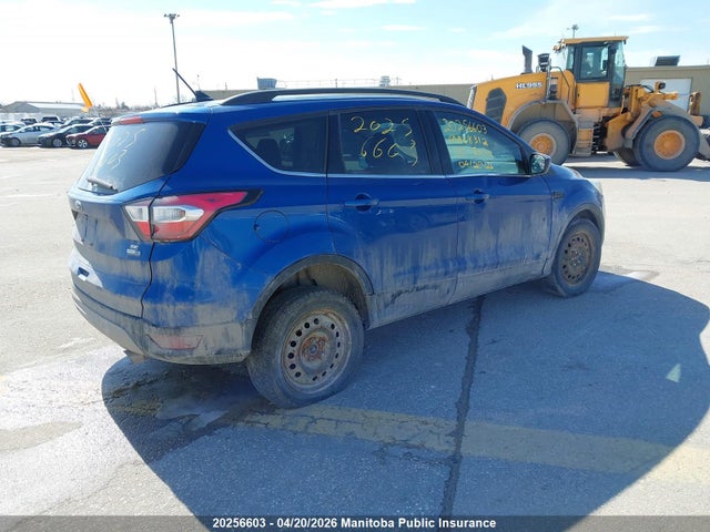 1FMCU9GD3JUA38312 Ford ESCAPE SE