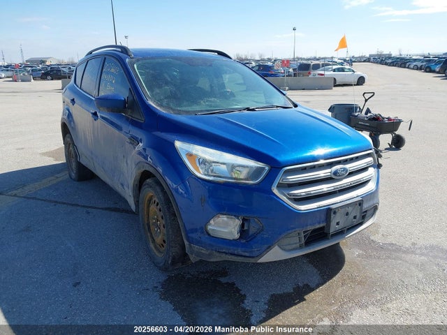 1FMCU9GD3JUA38312 Ford ESCAPE SE