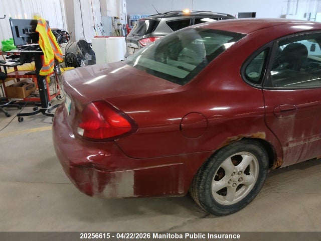 20256615 :رقم المزاد ، 1FAFP53U42G126380 vin ، 2002 Ford Taurus Se مزاد بيع