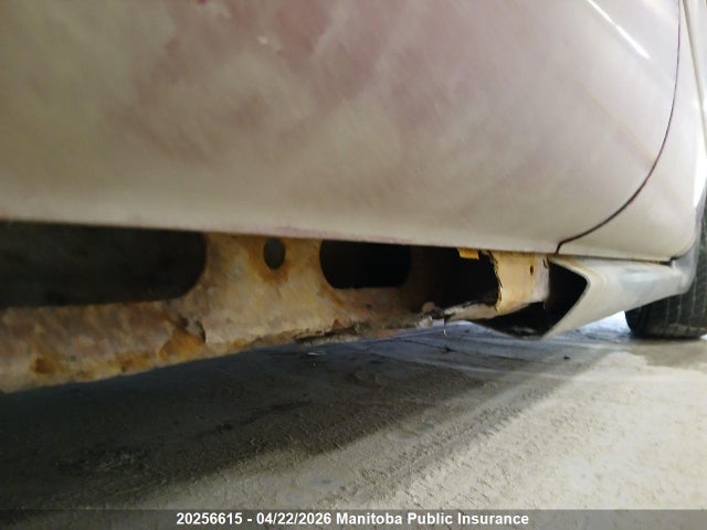 20256615 :رقم المزاد ، 1FAFP53U42G126380 vin ، 2002 Ford Taurus Se مزاد بيع
