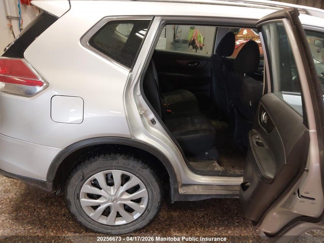 Продаж на аукціоні авто 2015 Nissan Rogue S, vin: 5N1AT2MV3FC791835, номер лоту: 20256673