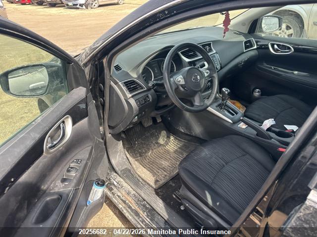 3N1AB7AP9JY277551 Nissan Sentra 1.8 S