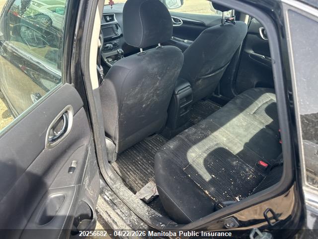 3N1AB7AP9JY277551 Nissan Sentra 1.8 S