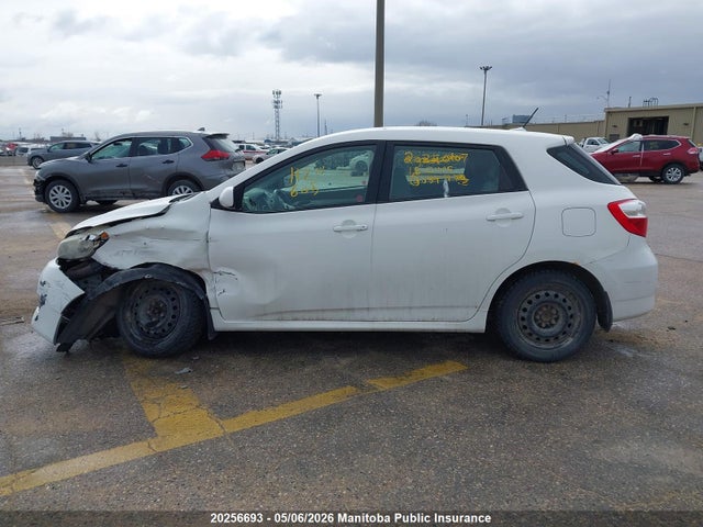 20256693 :رقم المزاد ، 2T1KE4EE6AC034974 vin ، 2010 Toyota Matrix مزاد بيع