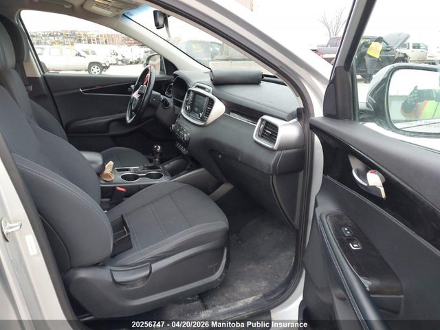 5XYPGDA11HG316067 KIA Sorento Lx Turbo