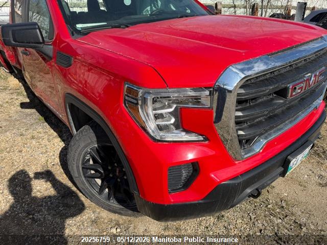 1GTU9AEFXLZ302227 GMC SIERRA 1500 CREW CAB