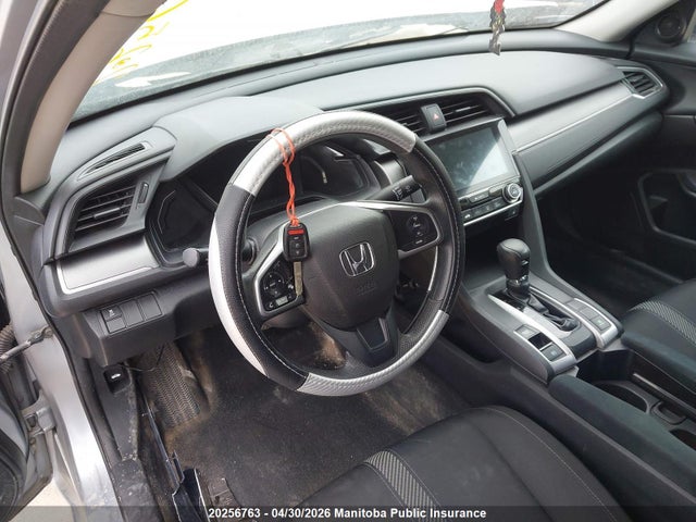 Aukcja sprzedaży 2017 Honda Civic Lx, vin: 2HGFC2F58HH015628, numer aukcji: 20256763