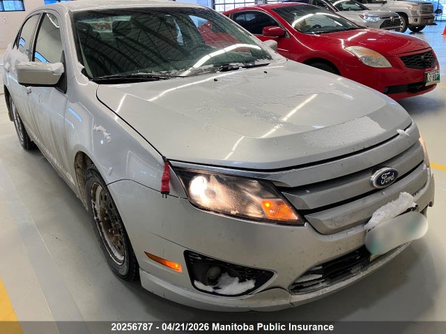 20256787 :رقم المزاد ، 3FAHP0HAXBR163095 vin ، 2011 Ford Fusion Se مزاد بيع