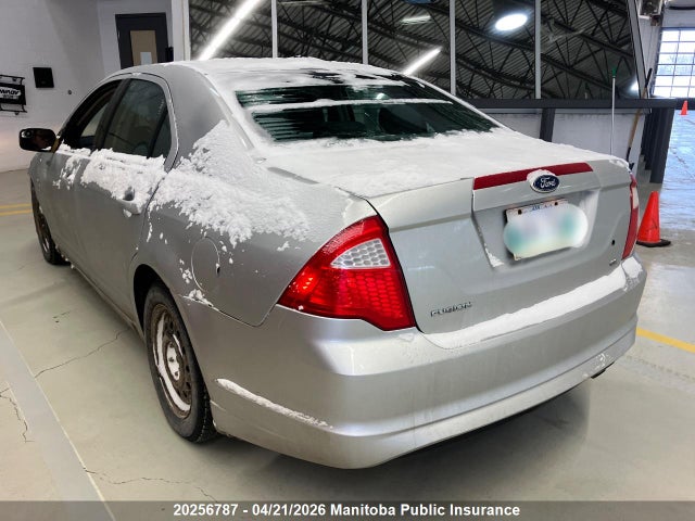 20256787 :رقم المزاد ، 3FAHP0HAXBR163095 vin ، 2011 Ford Fusion Se مزاد بيع