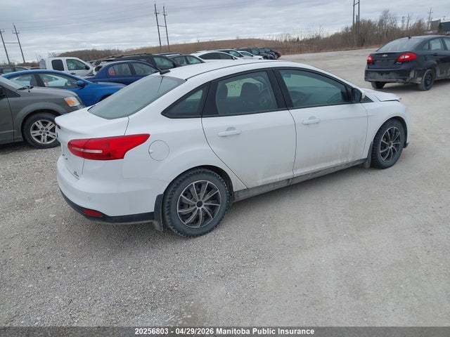 Продажа на аукционе авто 2015 Ford Focus Se, vin: 1FADP3F27FL352173, номер лота: 20256803