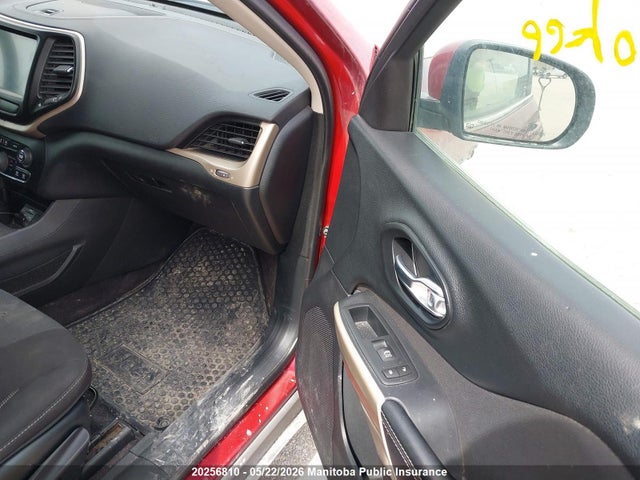 Продаж на аукціоні авто 2017 Jeep Cherokee North, vin: 1C4PJMCS3HW599016, номер лоту: 20256810