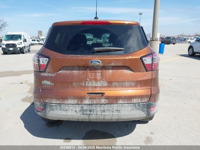 1FMCU0F7XHUE60210 Ford ESCAPE S
