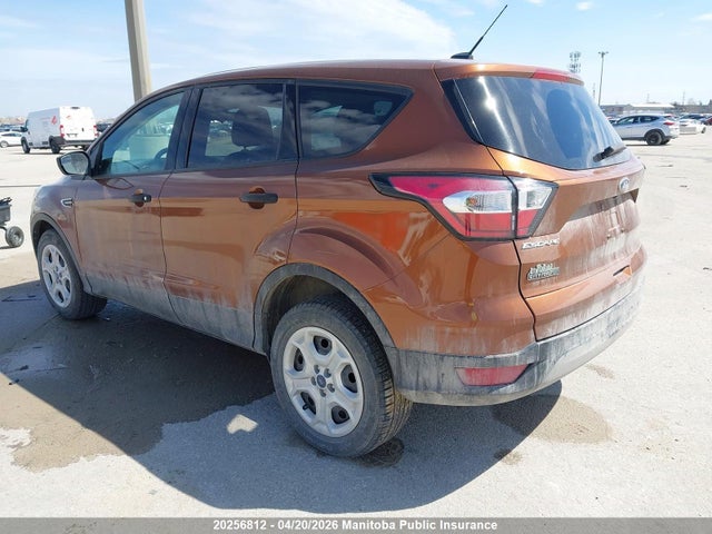 1FMCU0F7XHUE60210 Ford ESCAPE S