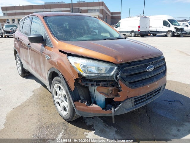 1FMCU0F7XHUE60210 Ford ESCAPE S