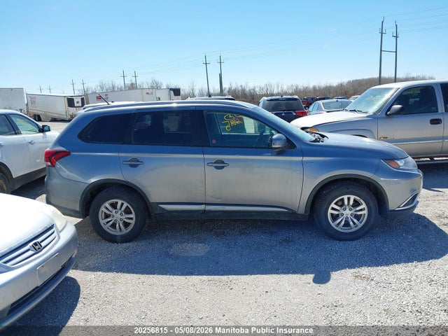 JA4JZ3AX0GZ604011 Mitsubishi Outlander Se
