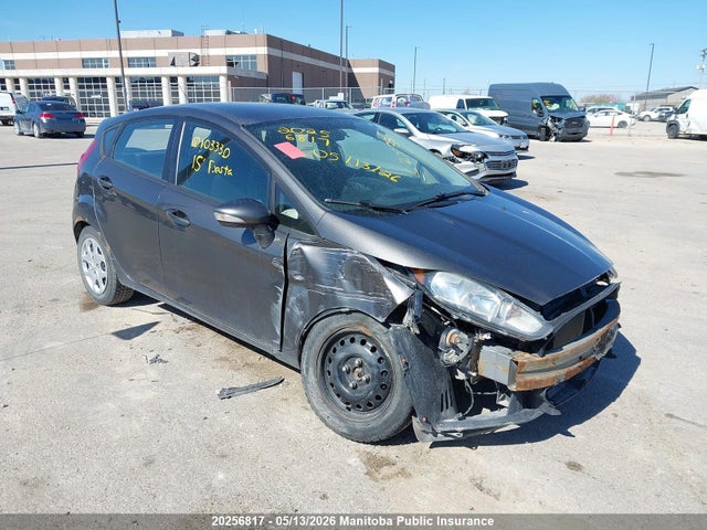 2015 Ford Fiesta Se მანქანა იყიდება აუქციონზე, vin: 3FADP4EJ6FM103330, აუქციონის ნომერი: 20256817