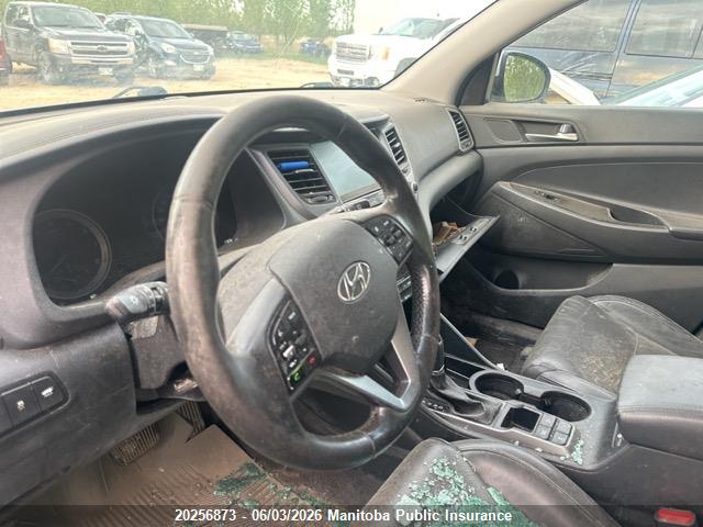 2016 Hyundai Tucson მანქანა იყიდება აუქციონზე, vin: KM8J3CA48GU061495, აუქციონის ნომერი: 20256873