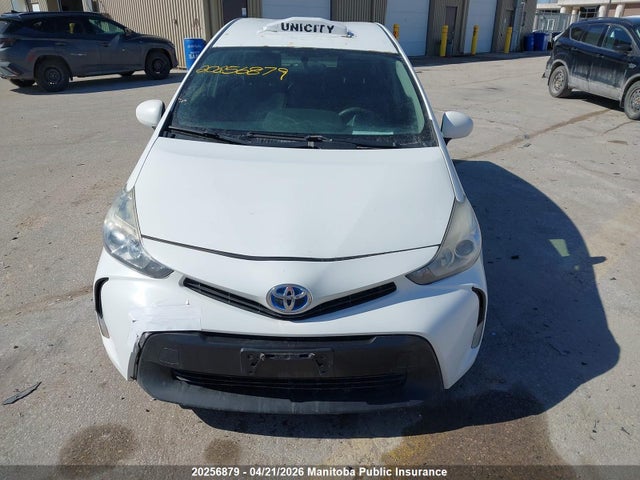 2015 Toyota Prius V მანქანა იყიდება აუქციონზე, vin: JTDZN3EU2FJ024406, აუქციონის ნომერი: 20256879