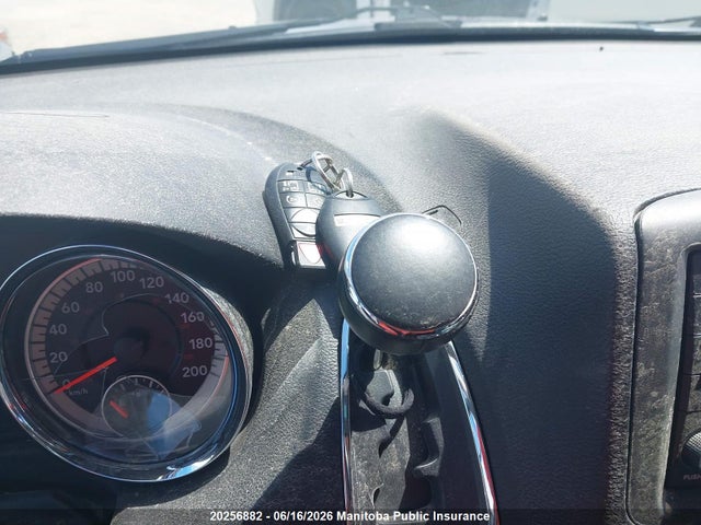 Dodge Grand Caravan Crew 2017 2C4RDGDG9HR876062 Image 11