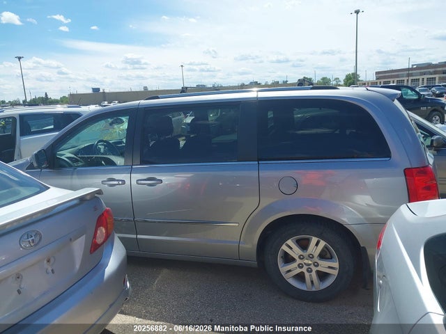 Dodge Grand Caravan Crew 2017 2C4RDGDG9HR876062 Image 14