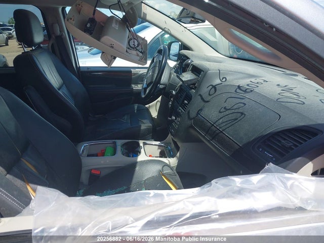 Dodge Grand Caravan Crew 2017 2C4RDGDG9HR876062 Image 17