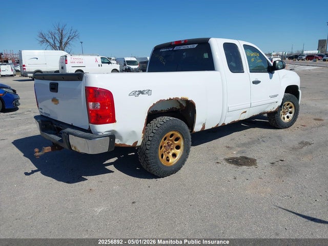 Auction sale of the 2010 Chevrolet Silverado 1500 Ls Ext Cab, vin: 1GCSKREA4AZ124505, lot number: 20256892