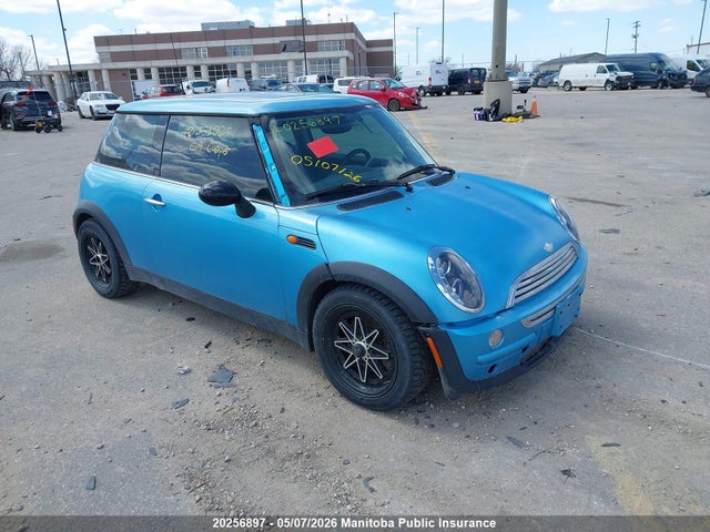 2004 Mini Cooper მანქანა იყიდება აუქციონზე, vin: WMWRC33404TJ53025, აუქციონის ნომერი: 20256897