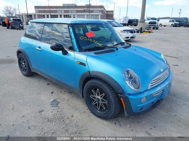 2004 Mini Cooper მანქანა იყიდება აუქციონზე, vin: WMWRC33404TJ53025, აუქციონის ნომერი: 20256897