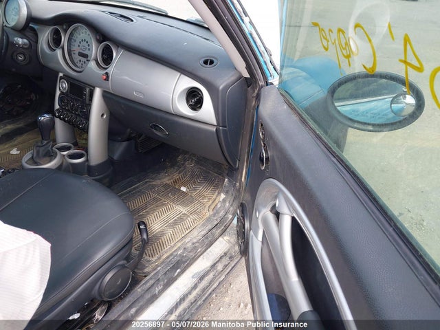 2004 Mini Cooper მანქანა იყიდება აუქციონზე, vin: WMWRC33404TJ53025, აუქციონის ნომერი: 20256897