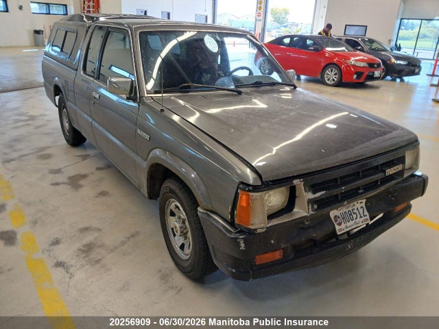 20256909 :رقم المزاد ، JM2UF3133K0805869 vin ، 1989 Mazda B2200 Cab Plus مزاد بيع