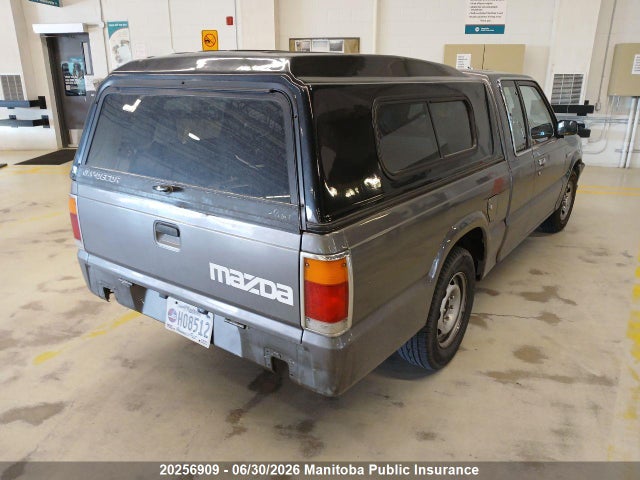 20256909 :رقم المزاد ، JM2UF3133K0805869 vin ، 1989 Mazda B2200 Cab Plus مزاد بيع