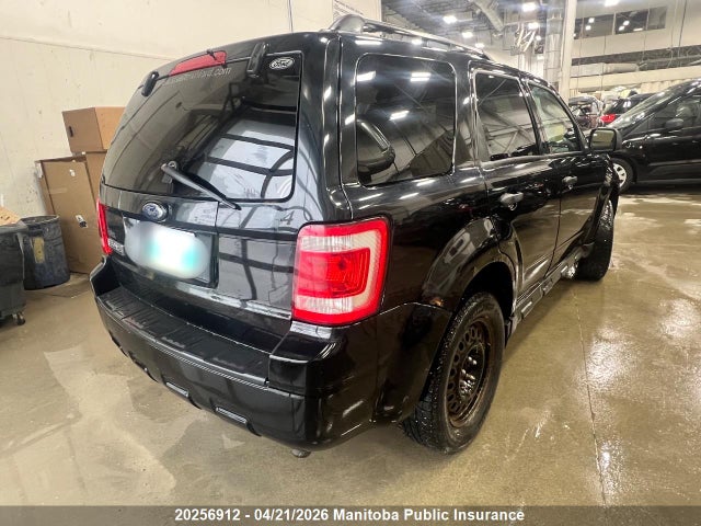 20256912 :رقم المزاد ، 1FMCU03719KC37572 vin ، 2009 Ford Escape Xlt مزاد بيع