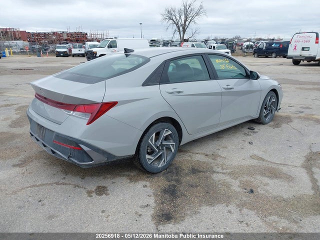 2025 Hyundai Elantra Preferred მანქანა იყიდება აუქციონზე, vin: KMHLM4DG5SU011132, აუქციონის ნომერი: 20256918