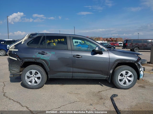 20256945 :رقم المزاد ، 2T3B1RFVXSC510689 vin ، 2025 Toyota Rav4 Le مزاد بيع