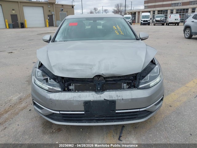 3VWG17AU3JM269918 Volkswagen Golf 1.8 Tsi