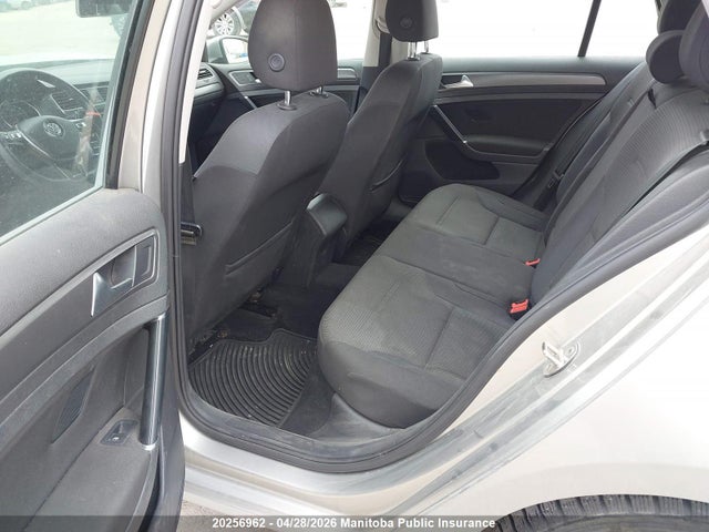 3VWG17AU3JM269918 Volkswagen Golf 1.8 Tsi
