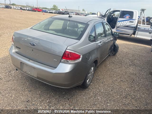 20256963 :رقم المزاد ، 1FAHP34N58W291213 vin ، 2008 Ford Focus Se مزاد بيع