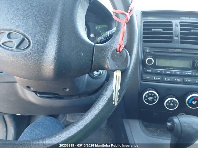 2009 Hyundai Tucson Gl მანქანა იყიდება აუქციონზე, vin: KM8JM12B79U077981, აუქციონის ნომერი: 20256989