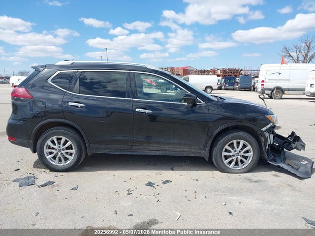 5N1AT2MV0JC809894 Nissan ROGUE SV