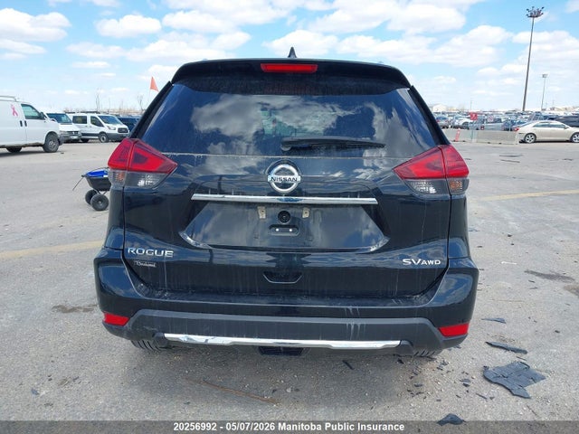 5N1AT2MV0JC809894 Nissan ROGUE SV