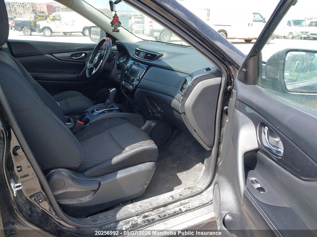 5N1AT2MV0JC809894 Nissan ROGUE SV