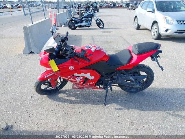 2012 Kawasaki Ex250r Ninja მანქანა იყიდება აუქციონზე, vin: JKAEXMJ16CDAB0327, აუქციონის ნომერი: 20257005