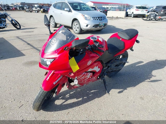 2012 Kawasaki Ex250r Ninja მანქანა იყიდება აუქციონზე, vin: JKAEXMJ16CDAB0327, აუქციონის ნომერი: 20257005