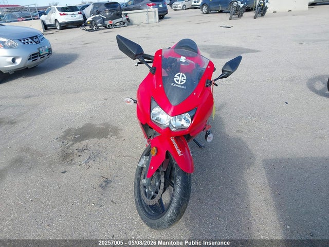 2012 Kawasaki Ex250r Ninja მანქანა იყიდება აუქციონზე, vin: JKAEXMJ16CDAB0327, აუქციონის ნომერი: 20257005