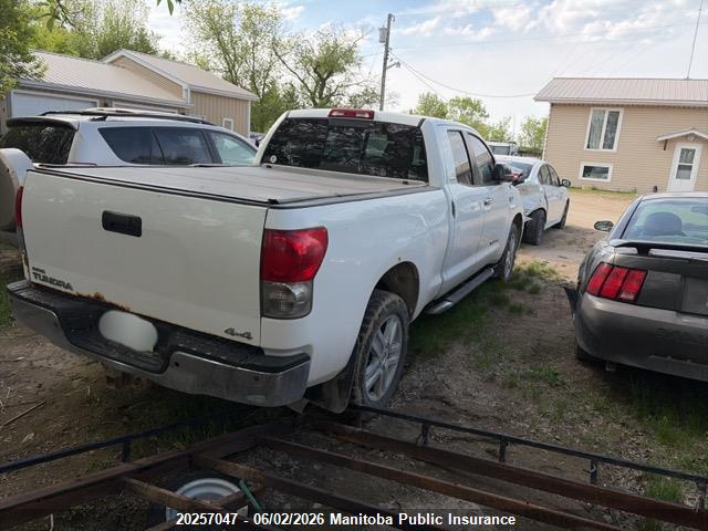 20257047 :رقم المزاد ، 5TFBV58197X027316 vin ، 2007 Toyota Tundra Limited V8 Double Cab مزاد بيع